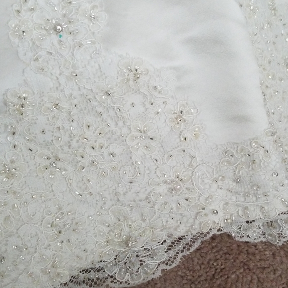 100% pure silk wedding gown - Picture 8 of 8